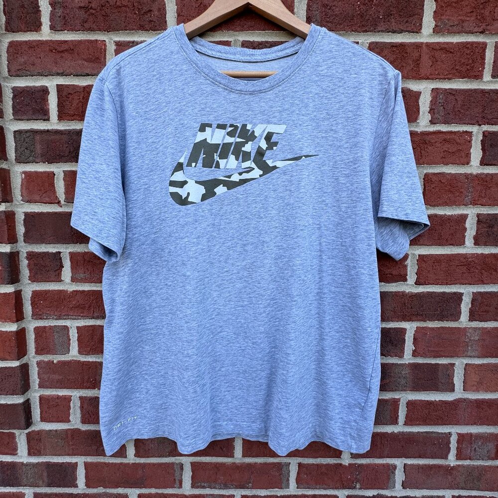 Nike Dri-Fit Tee Camo Logo Adult Large Heathered Gray Athleisure